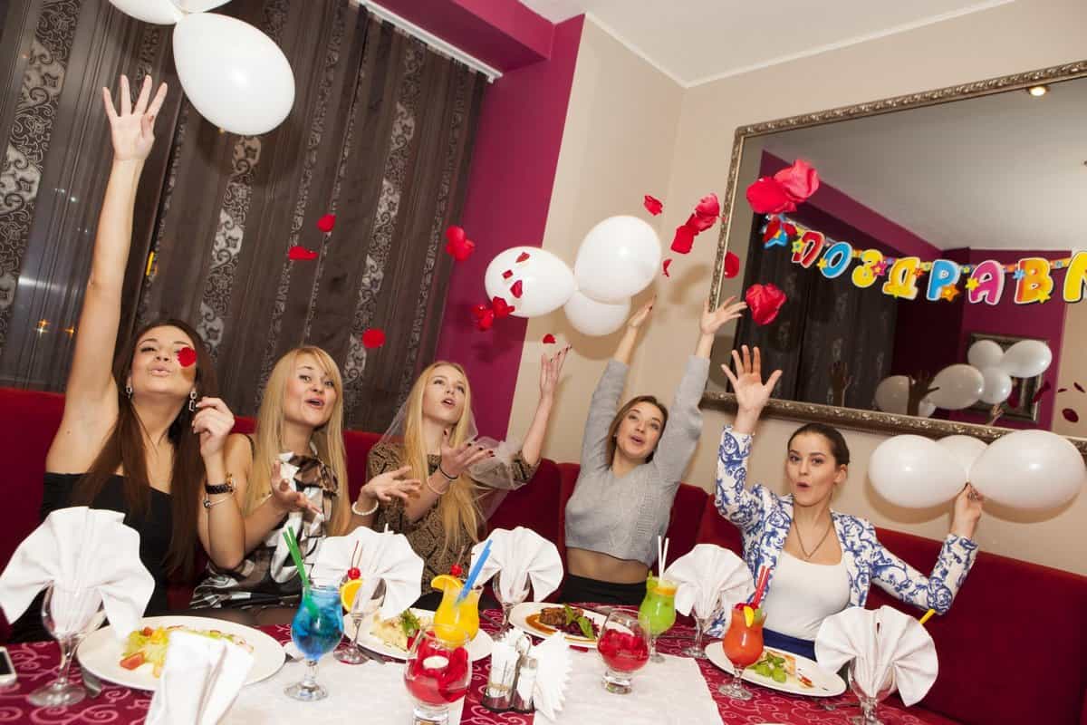 День рождения дома