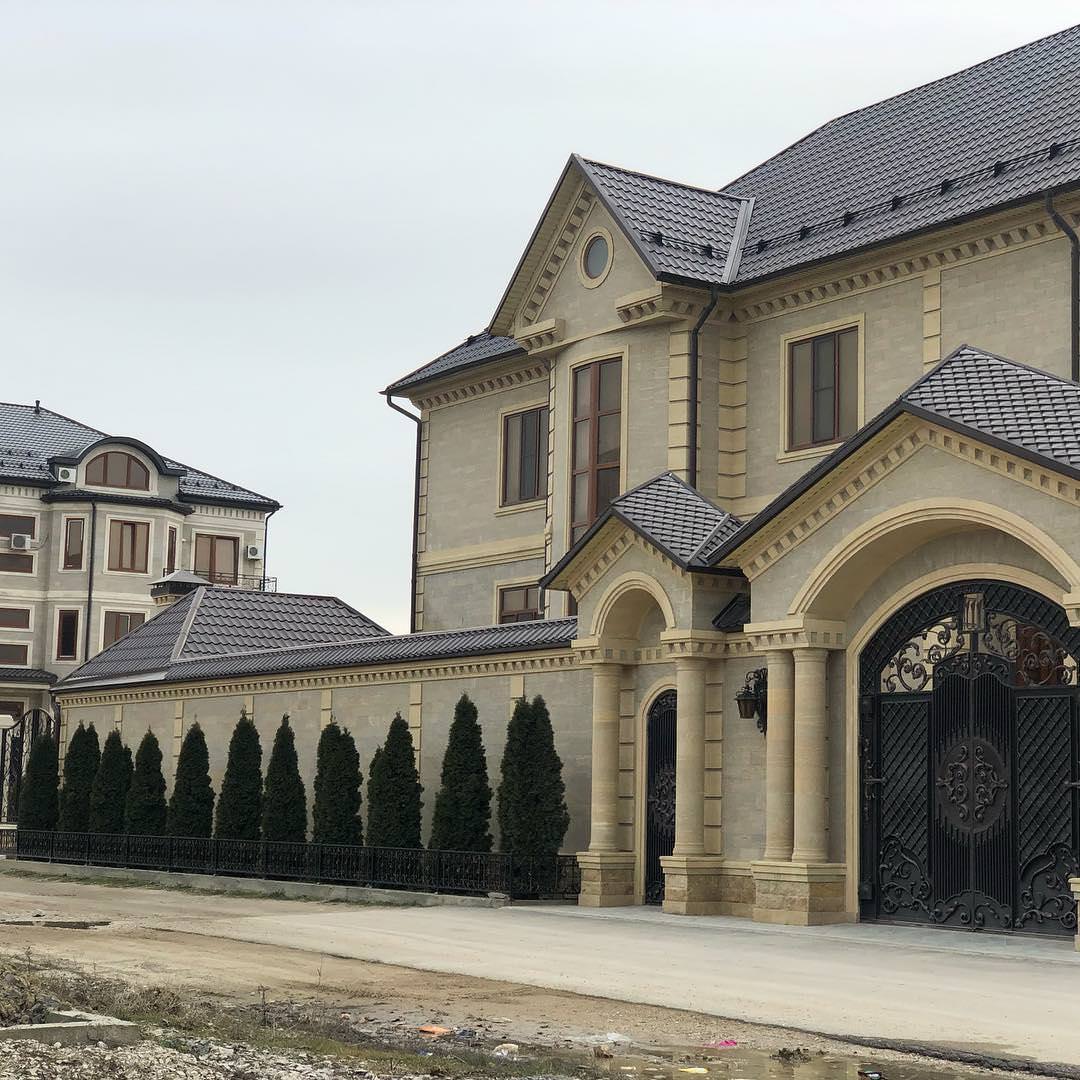 Дома с дагестанского камня