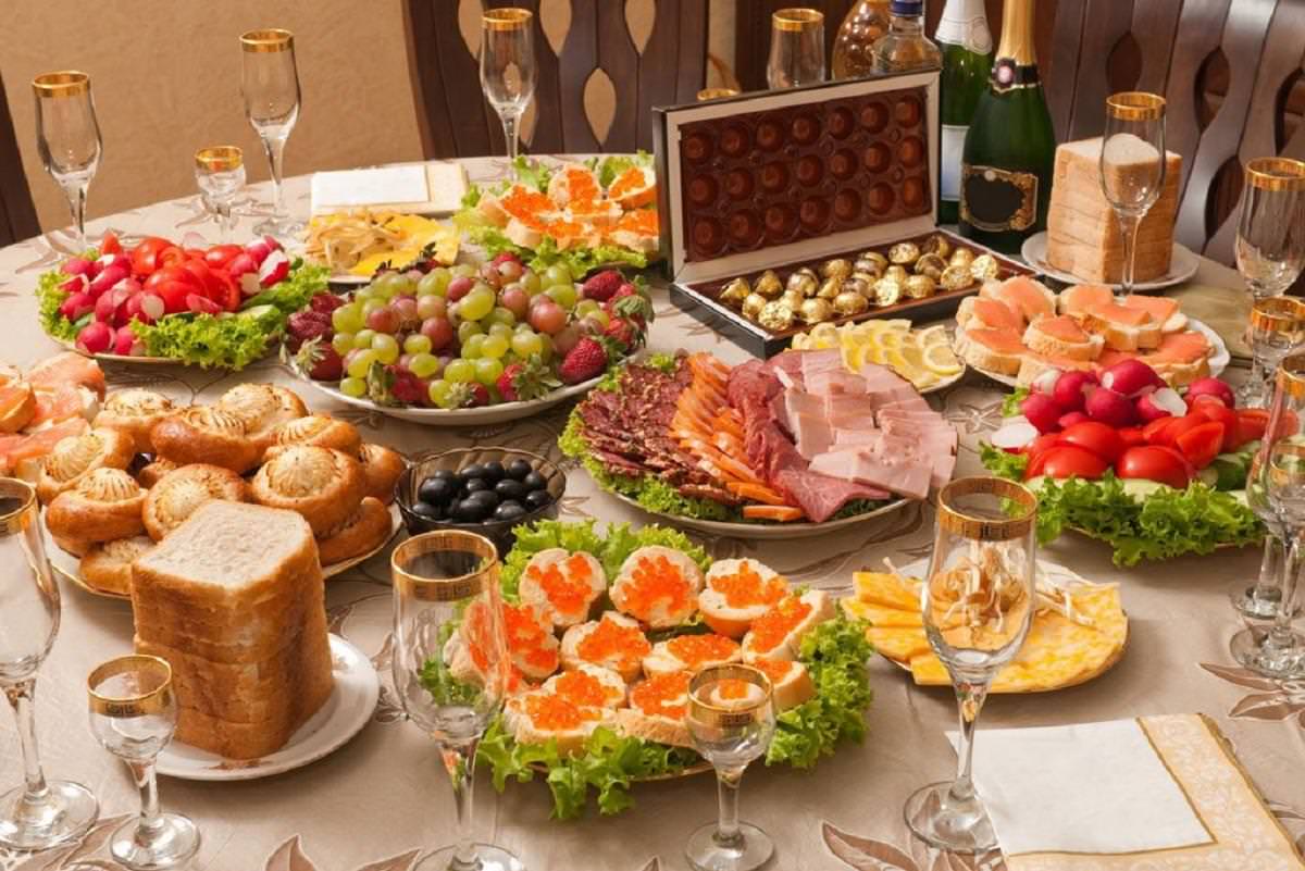 Домашний праздничный стол