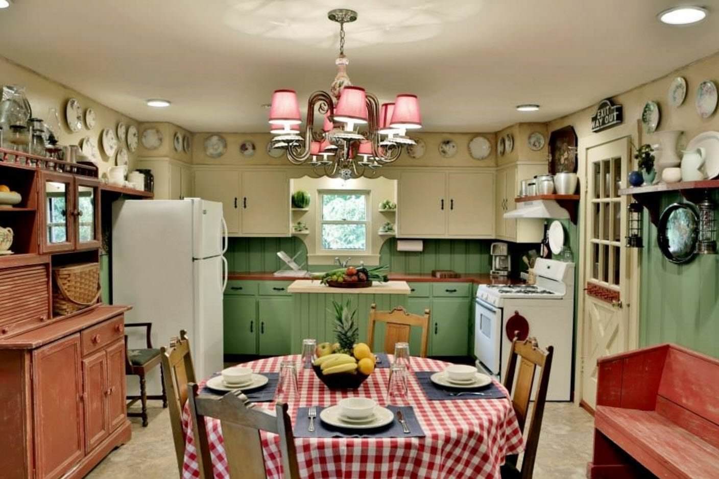 Кухня в советской квартире