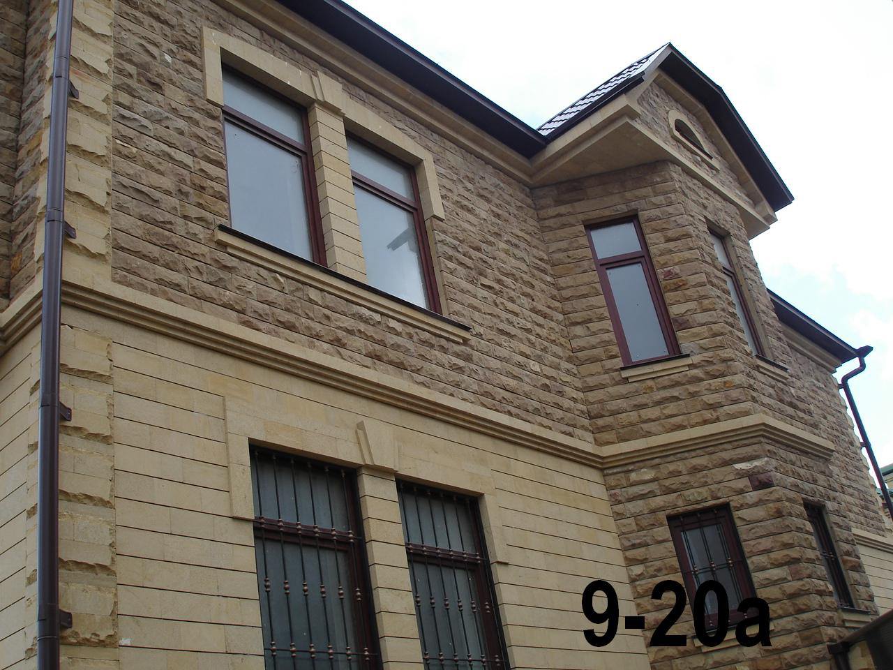 Отделка дома плиткой снаружи