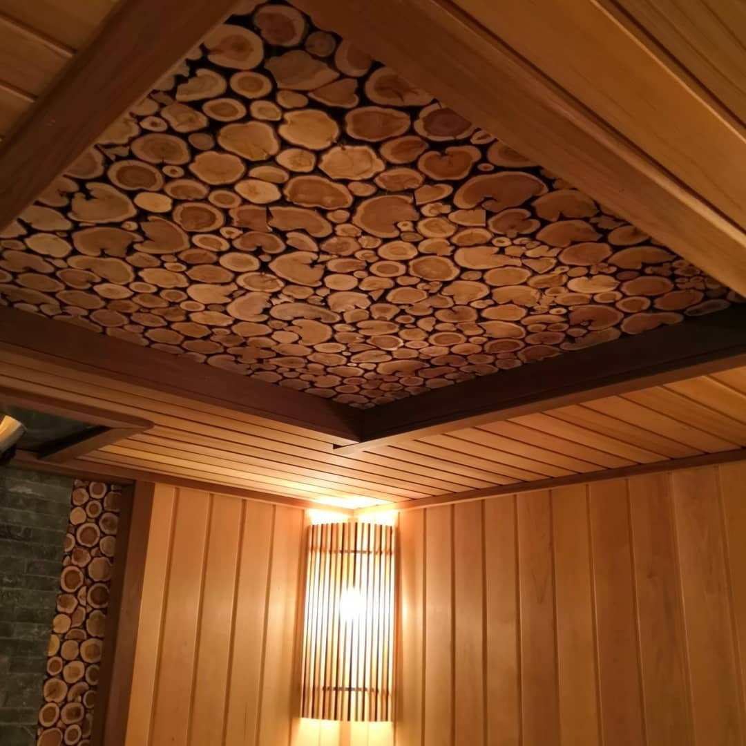 Отделка потолка в частном доме