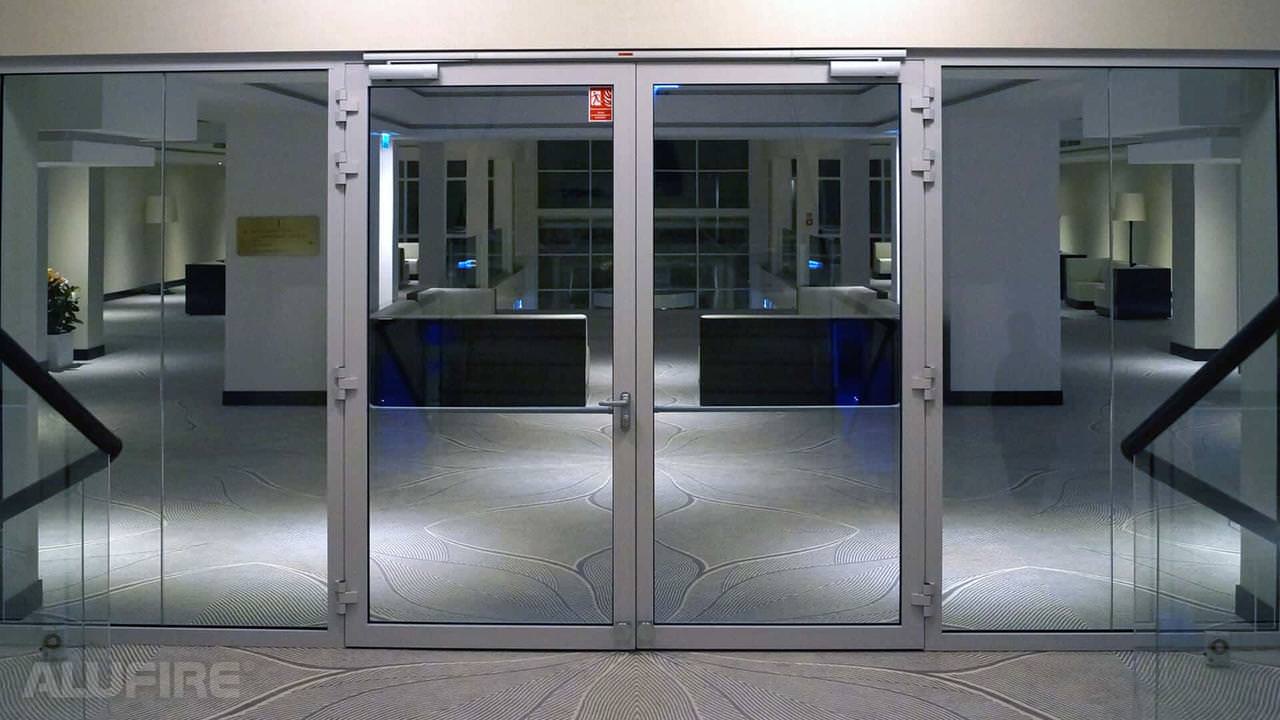 Входная группа из алюминия